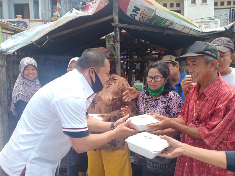 Partai Perindo Jambi Bantu Masyarakat Terimbas Covid-19