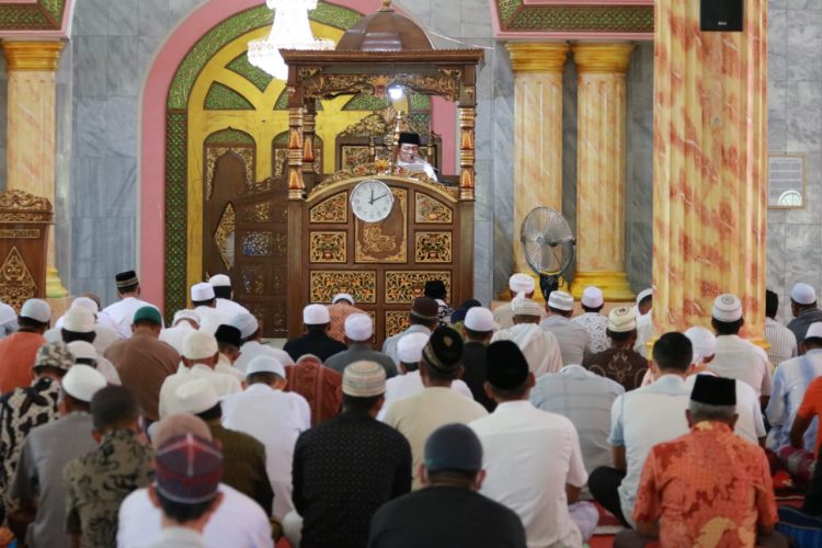 Didaulat Jadi Khatib, Fachrori Serukan Kejujuran di Segala Lini
