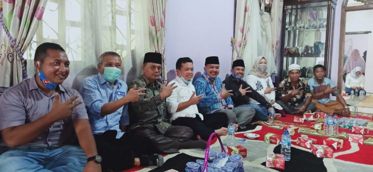 Di Mandiangin, Tim Haris-Sani dan Koalisi Partai Tak Gentar Berjuang dan Makin Solid