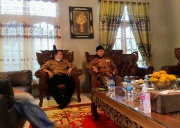 Politisi Senior Golkar Jambi Azis Yusuf Dukung Haris-Sani