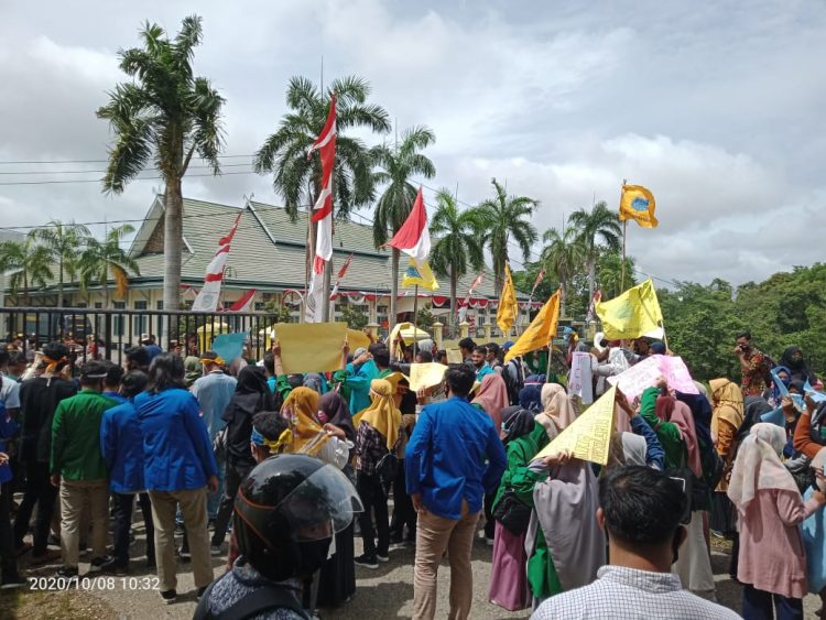 PMII Sarolangun Desak Dewan Tolak Omnibus Law