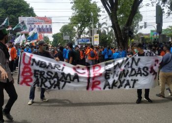 Aksi Tolak UU Cipta Kerja, Ribuan Mahasiswa Jambi Tuntut Dialog Terbuka