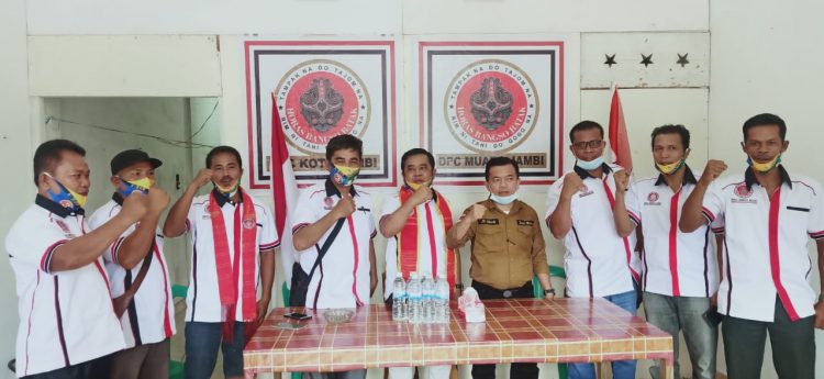 Horas Bangso Batak Muarojambi: Haris Salah Satu Bupati yang Berhasil Bangun Daerah