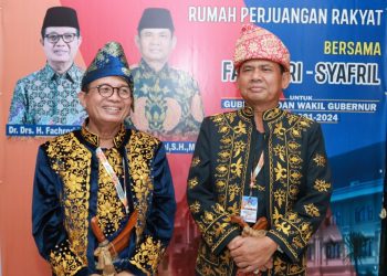Jika menang dalam Pilgub nanti, Fachrori-Syafril berjanji akan memperhatikan nasib Honorer di Jambi, Kamis (29/10).