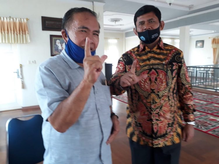 M Rahman, Ketua Tim Pemenangan Cek Endra Mengalihkan Dukungannya ke Fachrori-Syafril, Sabtu (31/10).
