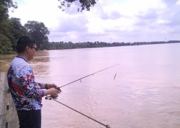 Memancing FOTO: IST