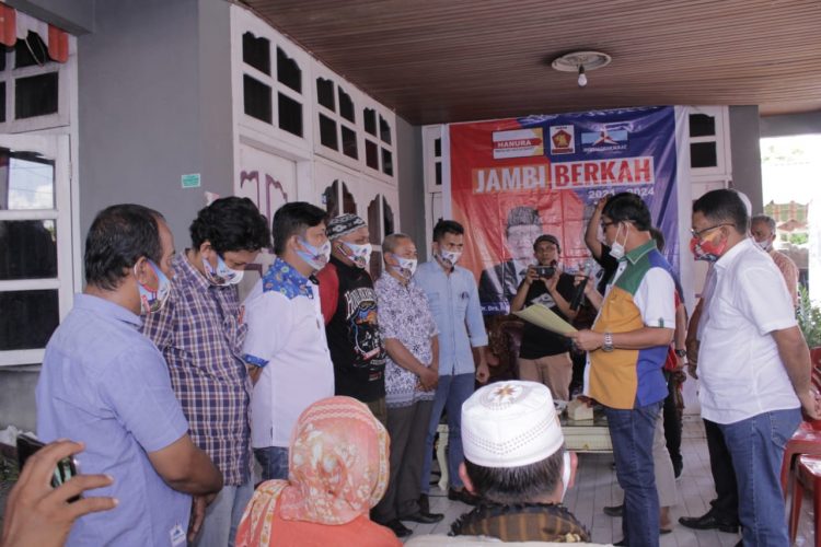 Syafril Nursal Kukuhkan Tim Relawan Mitra Ojek Online Kota Jambi