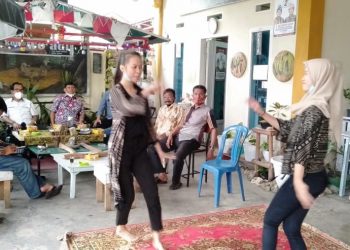 Ngopi di Warung, Syafril Disuguhi Tarian Zapin Beradat Komunitas Milenial