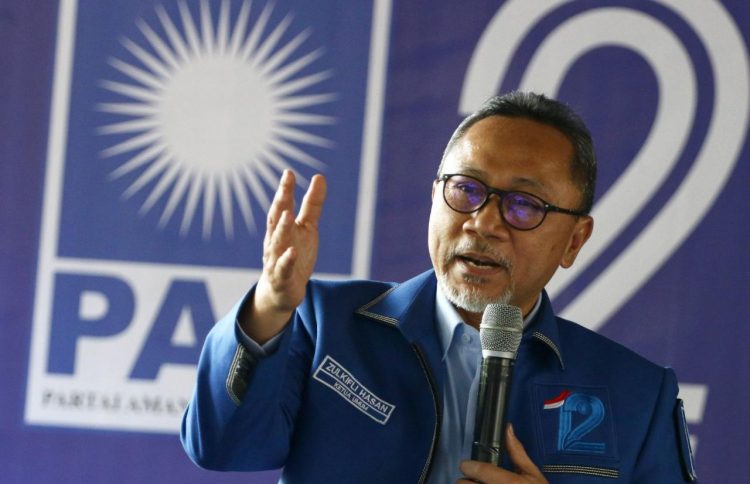 Menangkan Haris-Sani, Ketum PAN Zulhas ke Jambi