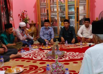 Al Haris Silaturahmi dengan Tokoh Masyarakat Sungai Abang