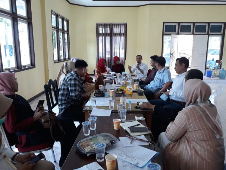 KADIN Kota Jambi Adakan Diskusi Pasar Modal dengan BEI dan FAC Sekuritas Jambi