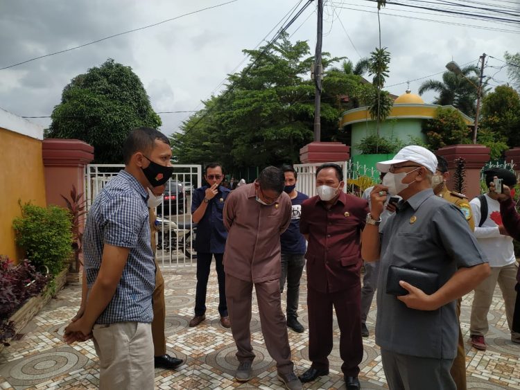 Pindah Tanpa Izin, Komisi II DPRD Kota Jambi Sidak Pangkalan Gas Melon