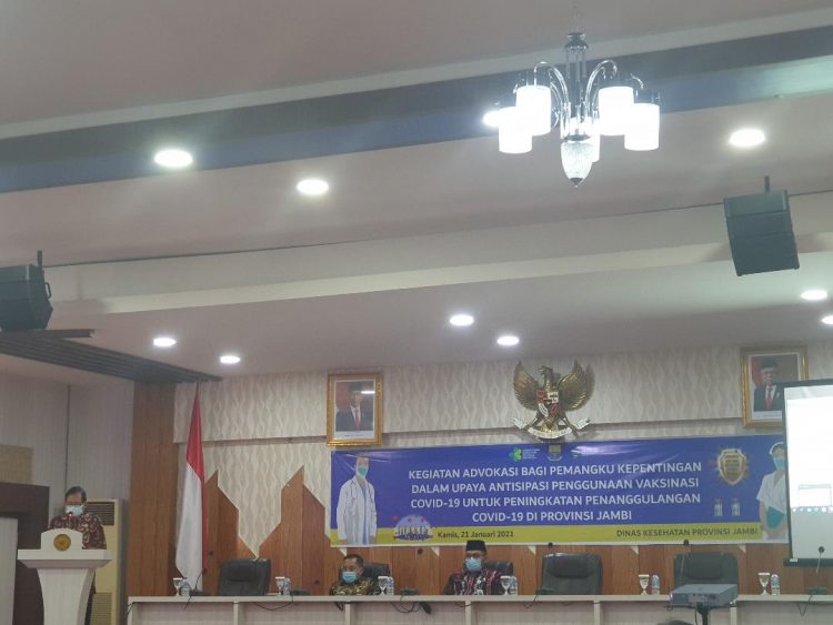 Sekdaprov Jambi  Ajak Seluruh Pihak Sukseskan Vaksinasi Covid-19