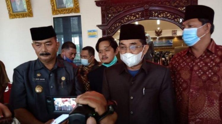 Anwar Sadat Beri Waktu Enam Bulan Pejabat untuk Tunjukkan Kemampuan