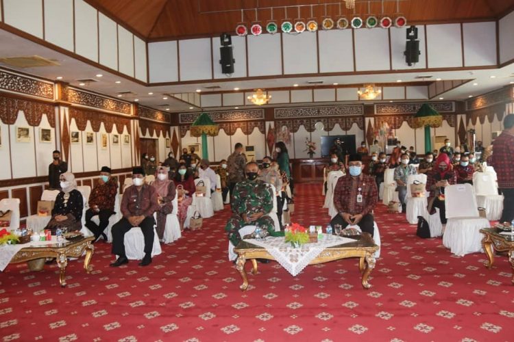 Pj Gubernur Jambi Luncurkan Jelajah Jambi “The Hidden Paradise in Jambi”