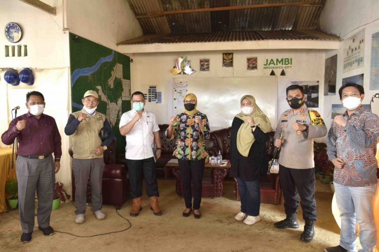 Pj Gubernur Jambi Dukung Pembangunan Kawasan Industri Kemingking
