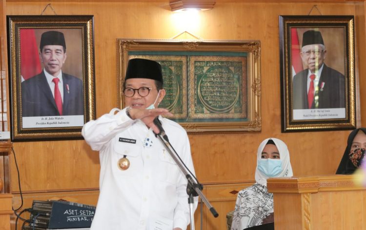 Fachrori Minta Mashuri Terus Tingkatkan Kualitas Pendidikan Bungo