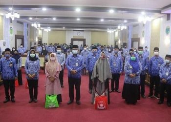 Pemprov Jambi Serahkan Bingkisan Idul Fitri dan Santunan Uang Duka Anggota Korpri