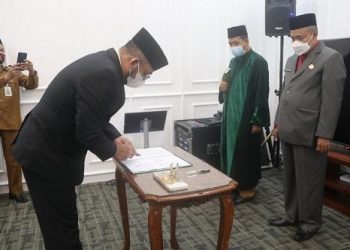 Sekdaprov Jambi Lantik Pejabat Fungsional Lingkup Pemrov Jambi