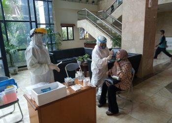 Jelang Paripurna, HUT Kota Jambi, Sekda dan OPD Ikuti Rapid Test