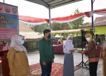Pj Gubernur Jambi Luncurkan Program Entrepreneur Muda