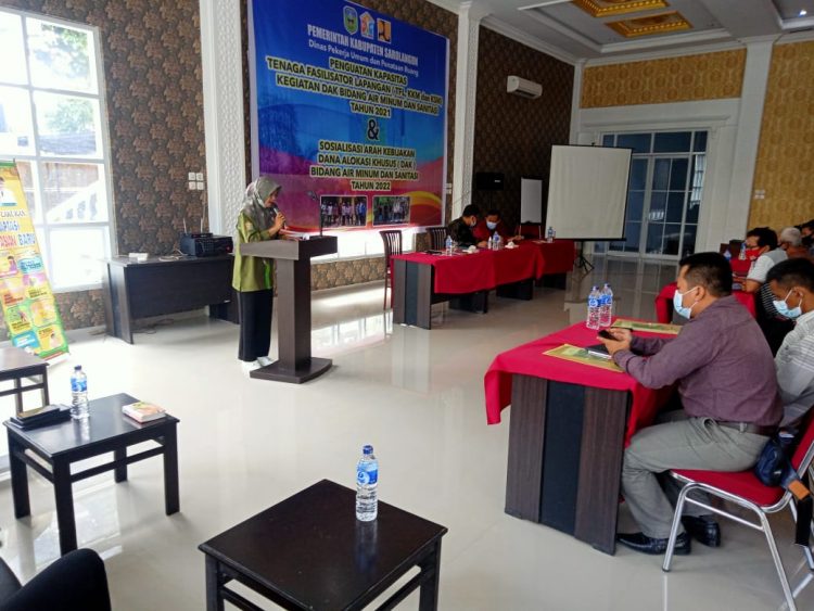 Dinas PUPR Gelar Kegiatan Penguatan Kapasitas TFL dan Sosialisasi DAK Bidang Air Minum dan Sanitasi Tahun 2021