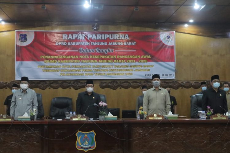 DPRD Tanjabbar Gelar  Paripurna Nota Pengantar Ranperda Pertanggungjawaban Bupati 