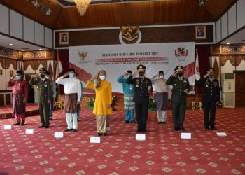 Pj Gubernur Jambi Ikuti Upacara Peringatan Hari Lahir Pancasila Secara Virtual