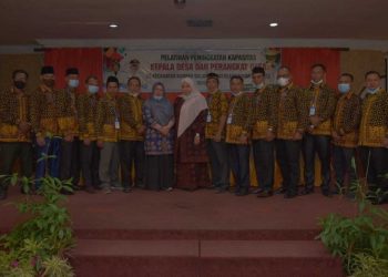 Bupati Muaro Jambi Buka Kegiatan Pelatihan Peningkatan Kapasitas Kepala Desa