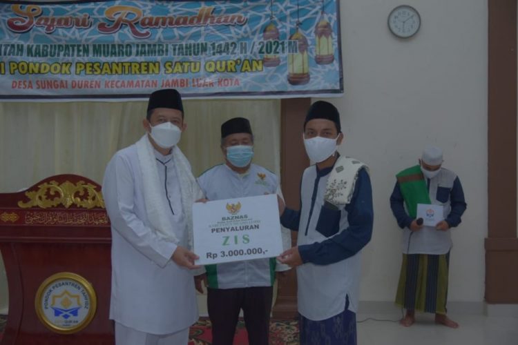 Wakil Bupati Muaro Jambi Safari Ramadhan di Ponpes Desa Sungai Duren