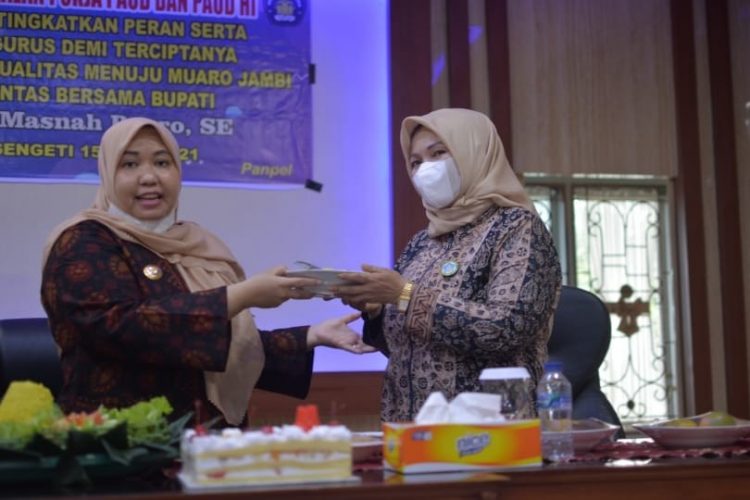 Bupati Muaro Jambi Buka Workshop Pembekalan POKJA PAUD dan PAUD HI