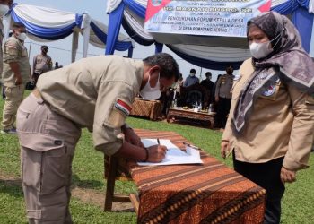 Bupati Muaro Jambi Kukuhkan Forum Komunikasi Kepala Desa (FKKD)