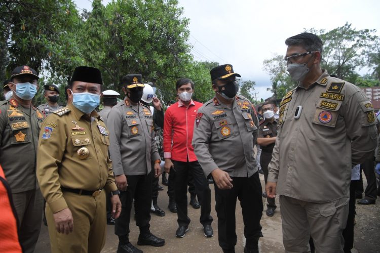 Al Haris Pantau PPKM Level 4 Kota Jambi