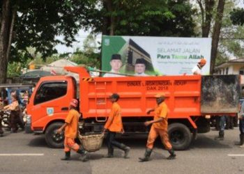 KFA Tinjau Lokasi Tumpukan Sampah di Buluran