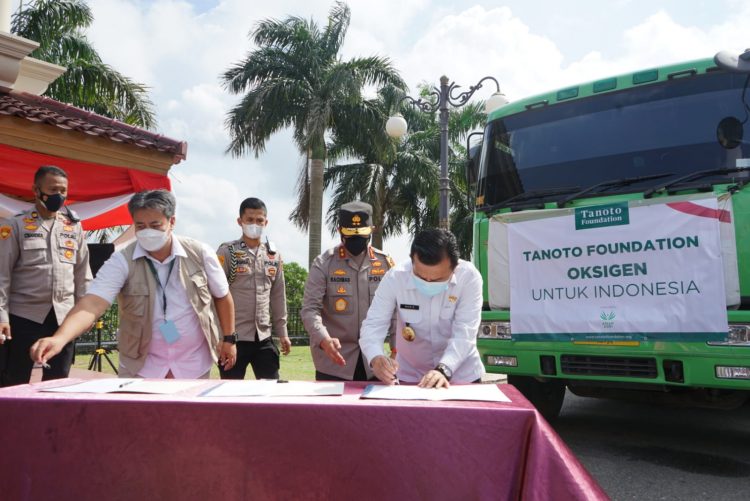 Jambi Terima Bantuan Oksigen Cair 24,8 Ton dari Tanoto Foundation