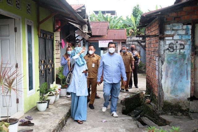 Antisipasi Banjir, Kemas Faried Alfarelly dan PUPR Cek Kondisi Drainase