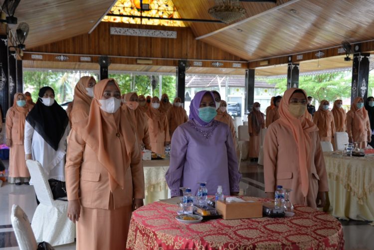 Sertijab Ketua DWP Batanghari: Iin Kurniasih Dorong Peningkatan Sinergi dengan Pemerintah