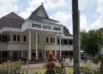 Ketua DPRD Kota Jambi Ajak Masyarakat Selalu Jaga Prokes