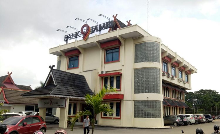 Yunsak El Halcon: Bank Jambi Fokus Bantu Masyarakat Atasi Kendala Perekonomian