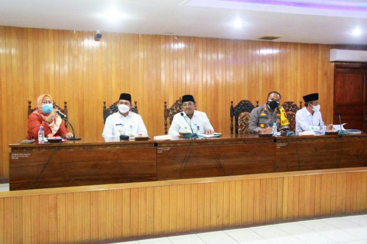 Bupati Tanjabbar Pimpin Rapat Persiapan MTQ Ke 50