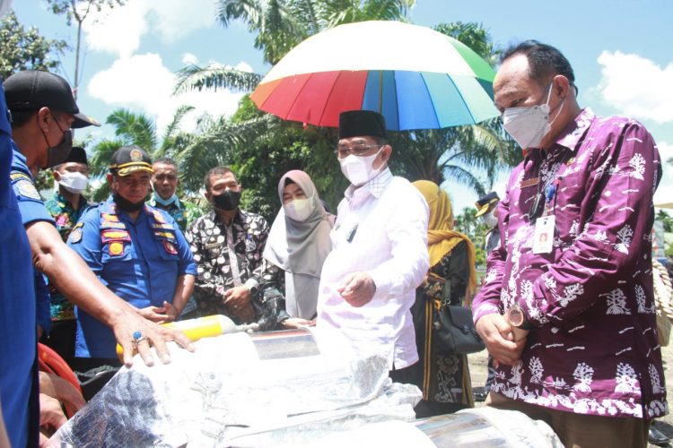 Bupati Tanjabbar Resmikan Pos Pemadam Kebakaran di Kecamatan Betara