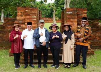 Gubernur Jambi Dampingi Menteri Bappenas Tinjau Pembangunan Proyek Museum KBCN di Candi Muaro Jambi 