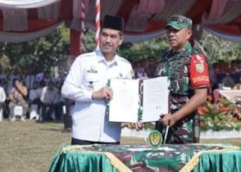 Pj Bupati Kabupaten Muarojambi Memimpin Upacara Pembukaan TMMD Ke-121 Tahun 2024
