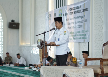 Pj Bupati Muaro Jambi Hadiri Peringatan Maulid Nabi dan Lepas Kontingen Kafilah MTQ untuk Bertanding di Tingkat Provinsi