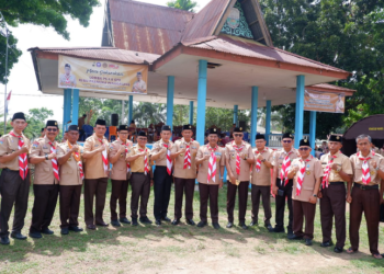 Pj Bupati Muaro Jambi Pimpin Apel Besar Hari Pramuka ke-63 di Sungai Bahar