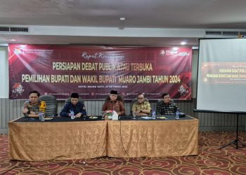 Jelang Debat Kandidat, Ketua DPRD Muaro Jambi Hadiri Rapat Pemantapan