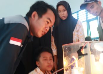 Mengajarkan Generasi Muda Menjaga Bumi: Peran Pendidikan Lingkungan Hidup di SMPN 43 Kabupaten Tebo 