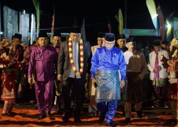 Ketua DPRD Muaro Jambi Boyong Anggotanya ke Acara MTQ Kecamatan Kumpeh