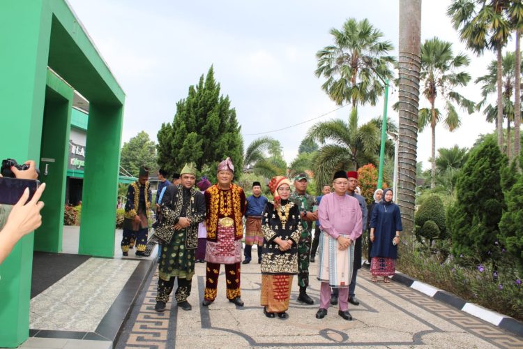 Pj Wali Kota Bersama LAM Kota Jambi Sambut Silaturahmi Adat Bengkulu Tengah