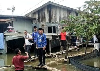 Banjir Meluas di Jambi, Al Haris Ingatkan Warga untuk Mengungsi Jika Diperlukan